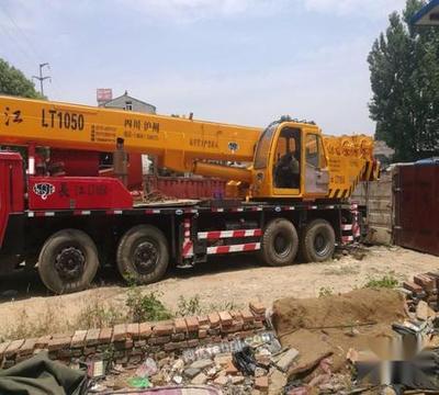 30W賣長江36噸吊車五節臂,先導操作