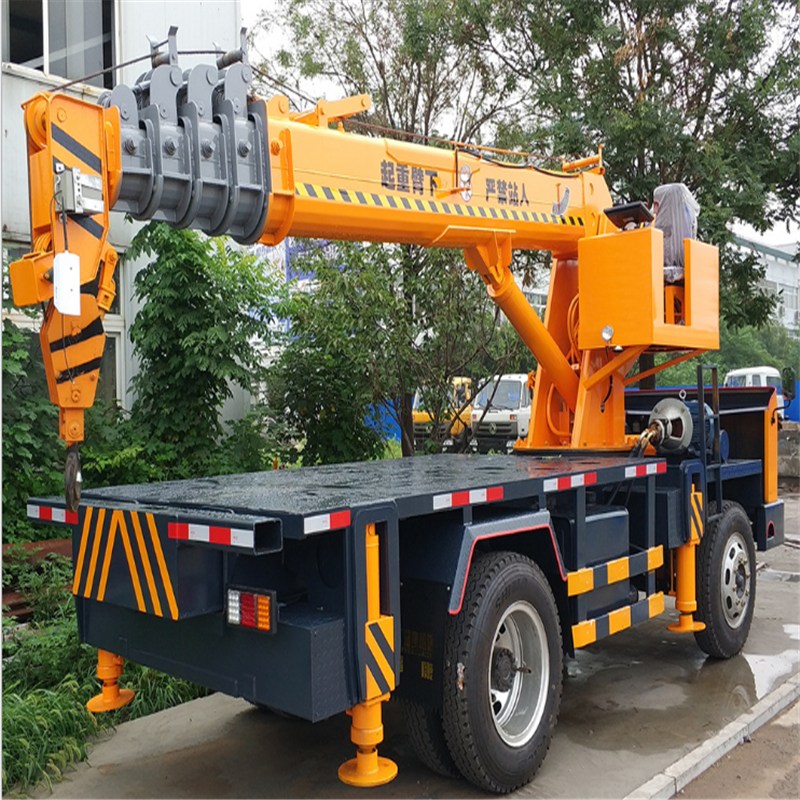 3噸隨車吊 6輪5噸小型吊車移動式小吊車 多功能平板三輪