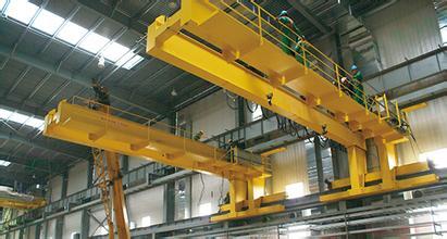 壁行式雙梁旋臂起重機