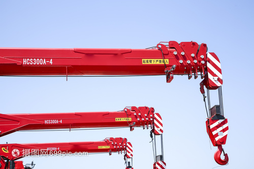 吊車(chē)吊臂 現(xiàn)代起重設(shè)備的核心技術(shù)