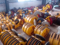 鞏義起重機(jī)起重匯工廠店 專業(yè)供應(yīng)河北吊鉤組，品質(zhì)保障服務(wù)優(yōu)